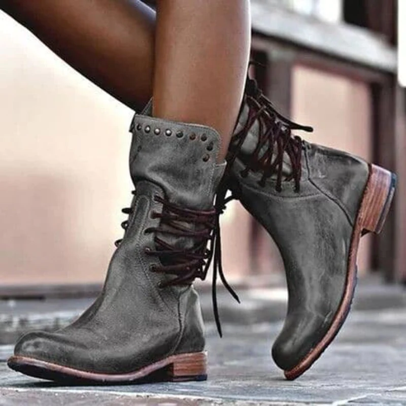 Mila - Lace-Up Boots with Tail