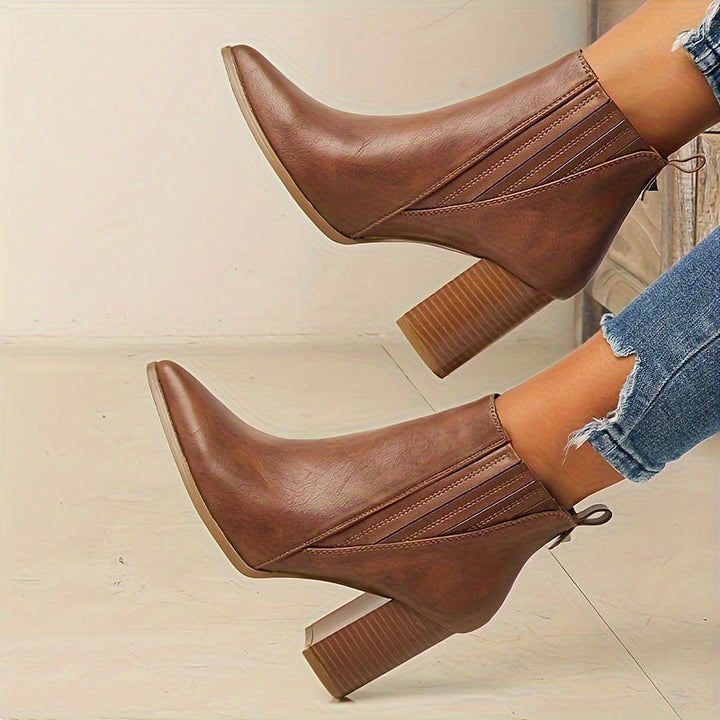 Eva - Stylish and Comfortable Square Heeled Ankle Boots