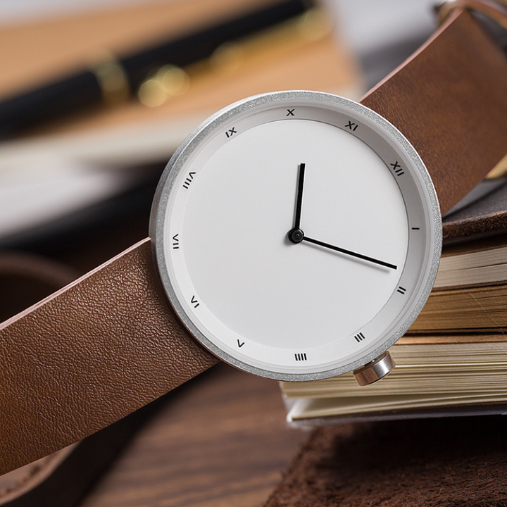 Minimalist Style Quartz Wristwatch