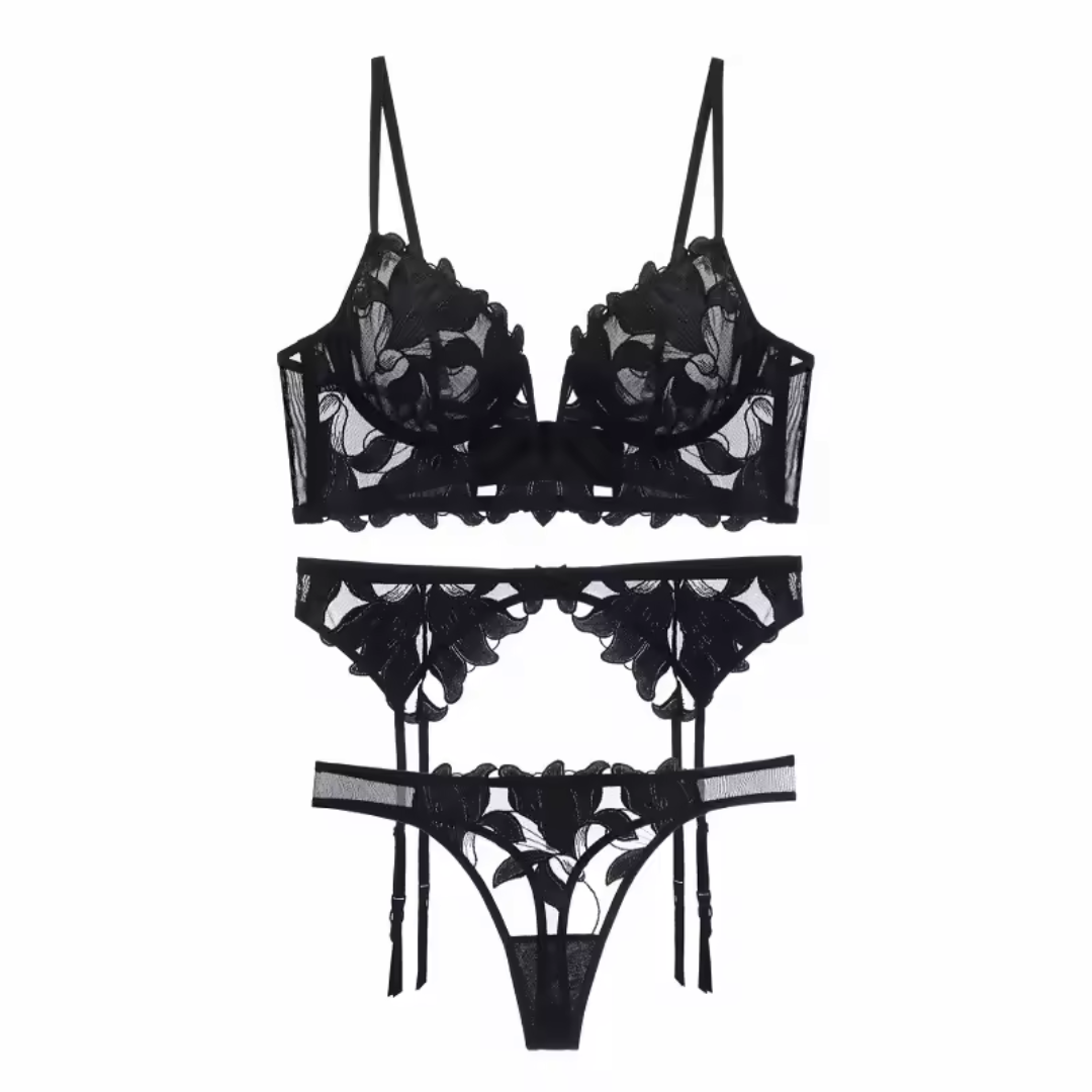 Magda | French Lingerie Set