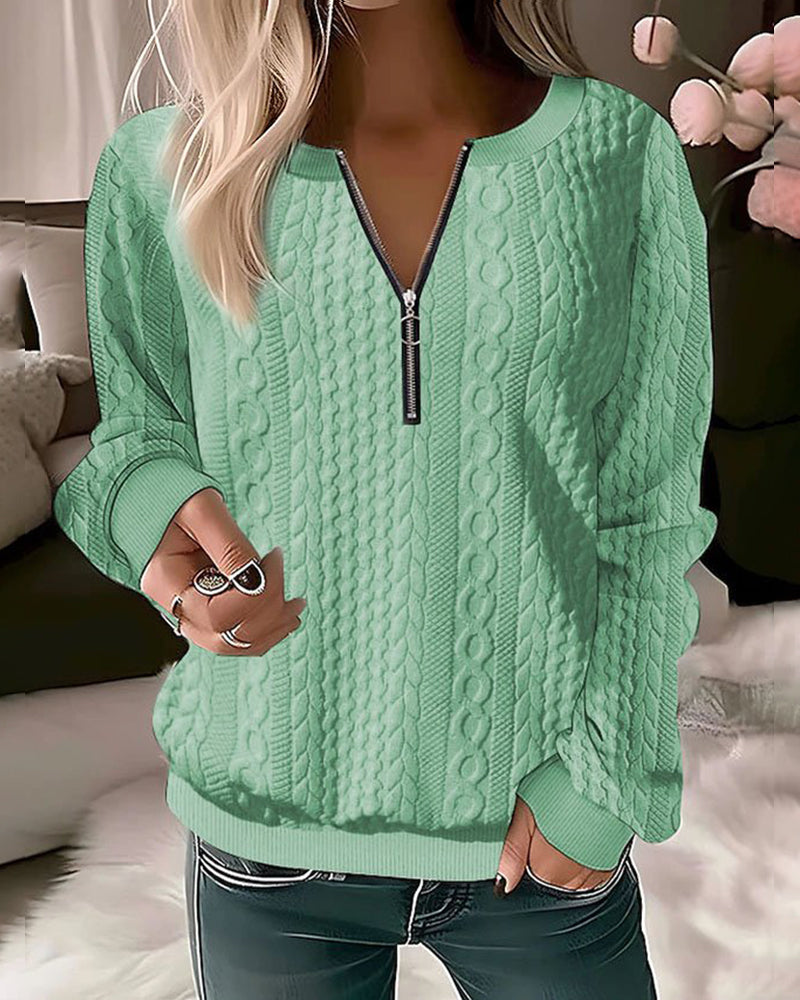 Andrea - Cozy Sweater with Subtle Print