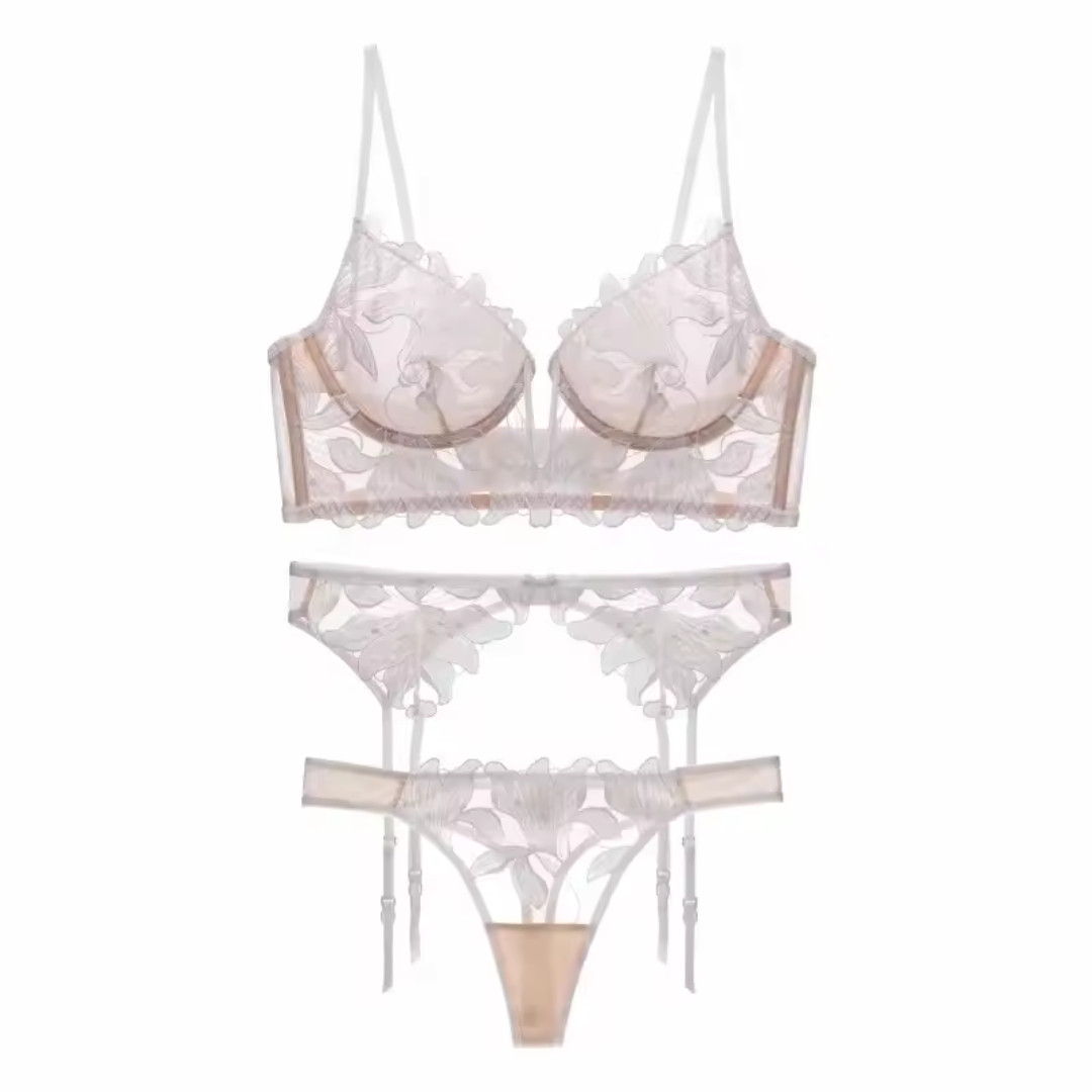 Magda | French Lingerie Set