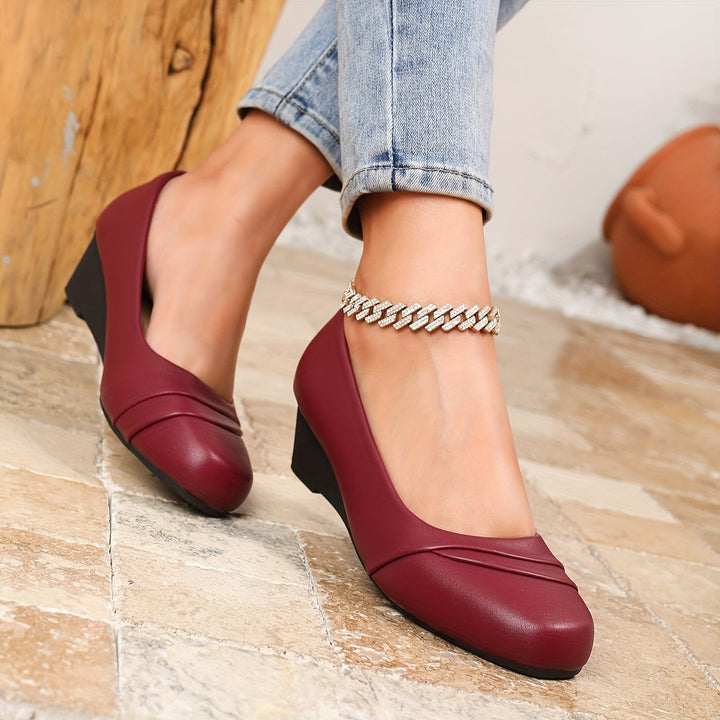 Audrey - Comfortable Lifted Heels