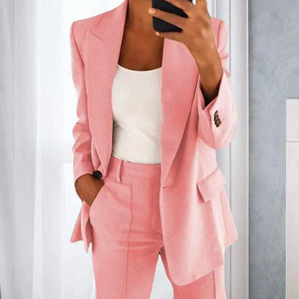 Daphne - Two-Piece Women's Suit