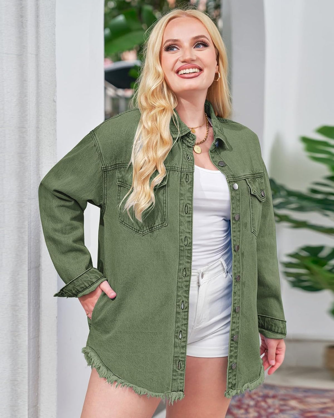 Marianne – Ripped Jean Jacket