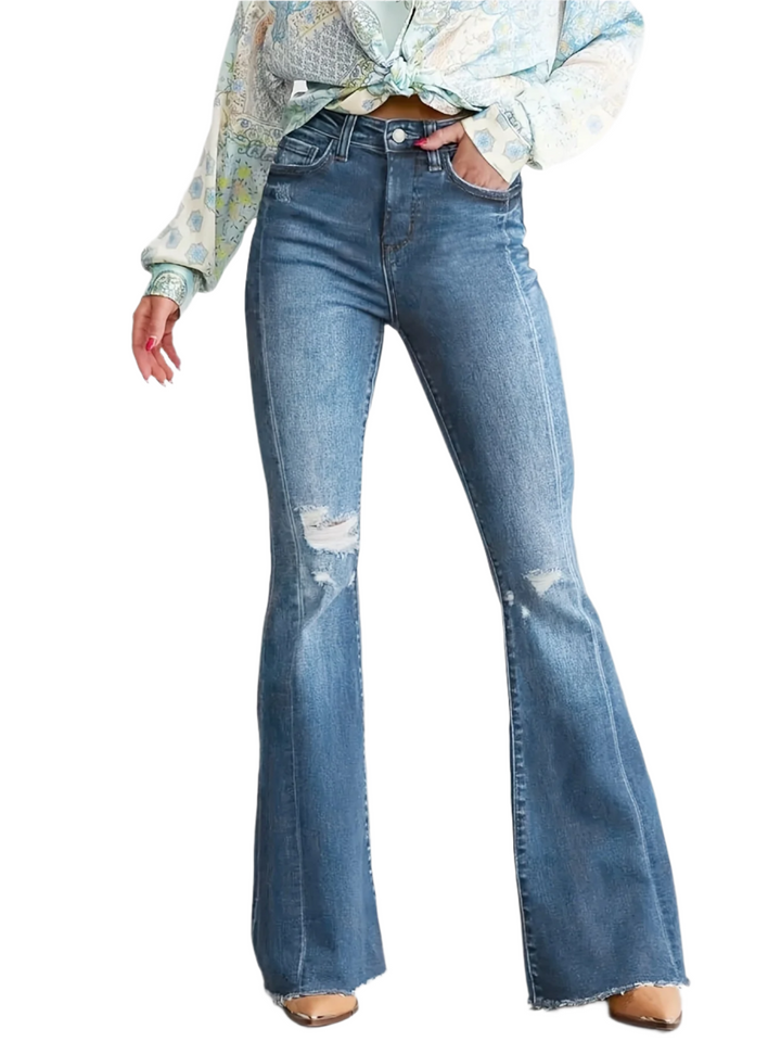 Gemma - Flared Jeans made of lightly washed denim