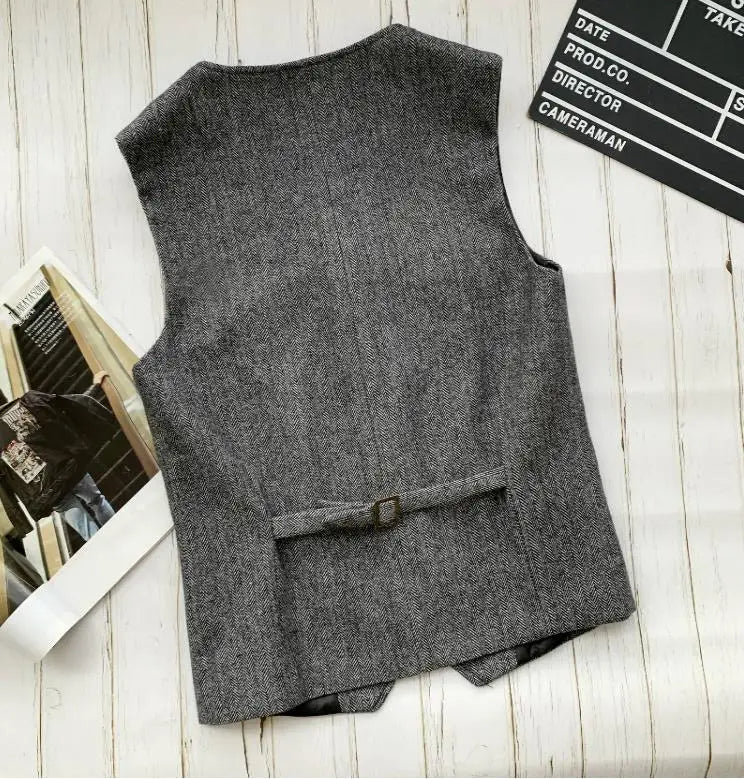 Lewis - Elegant Vest for Men