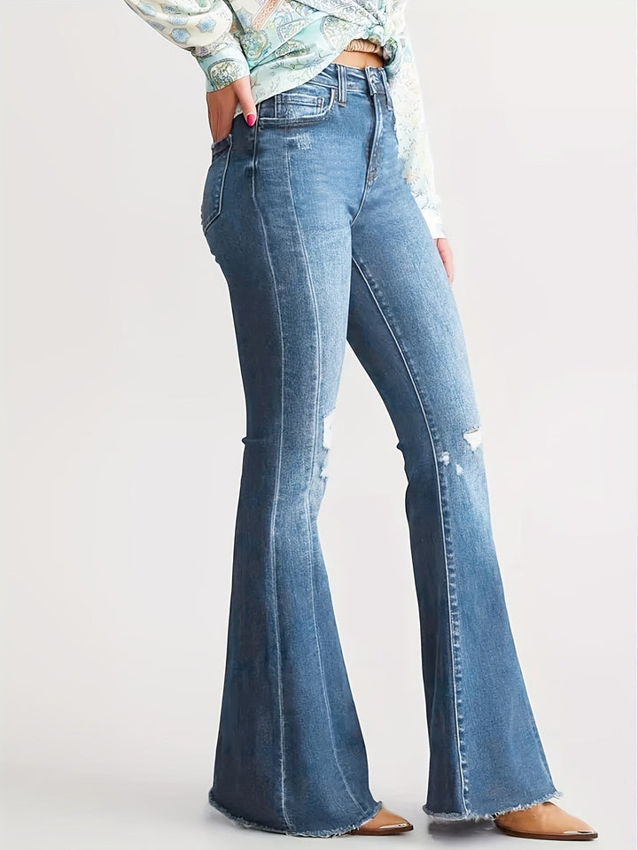 Gemma - Flared Jeans made of lightly washed denim