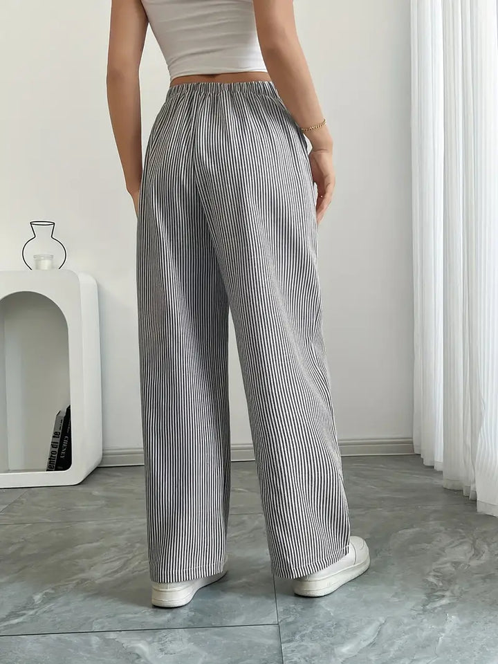 Alina | Elegant Striped Pant With Pockets