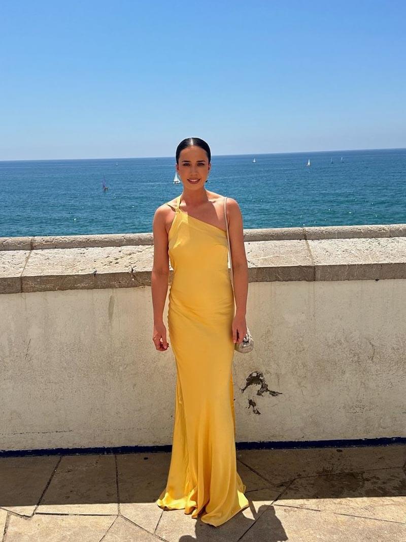 Vera | Sleek Backless Maxi Dress