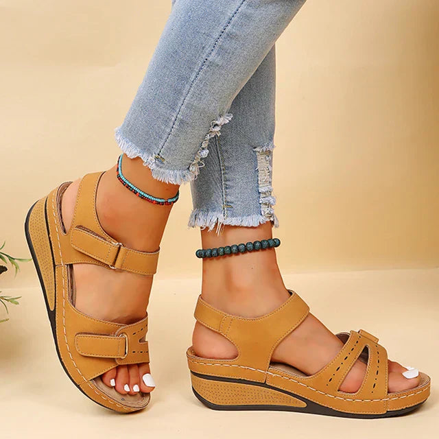 Loes| Open Toe Orthopedic Sandals