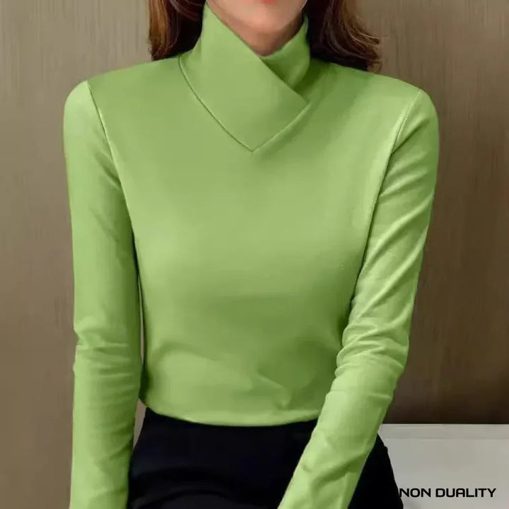 Georgia - Elegant Turtleneck Top