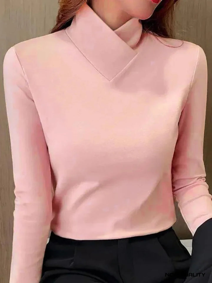 Georgia - Elegant Turtleneck Top