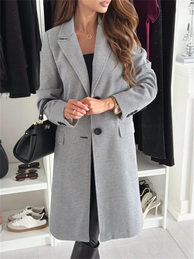 Tuva - Comfortable Ladies Coat