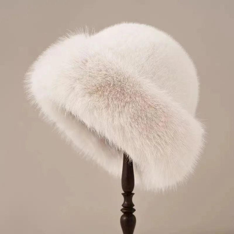 Ann-Marie - Elegant Fluffy Hat