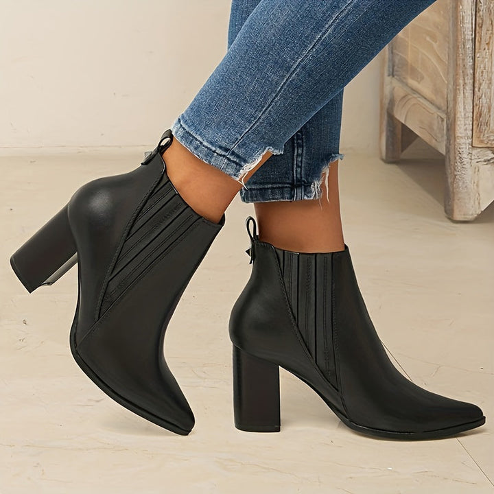 Eva - Stylish and Comfortable Square Heeled Ankle Boots
