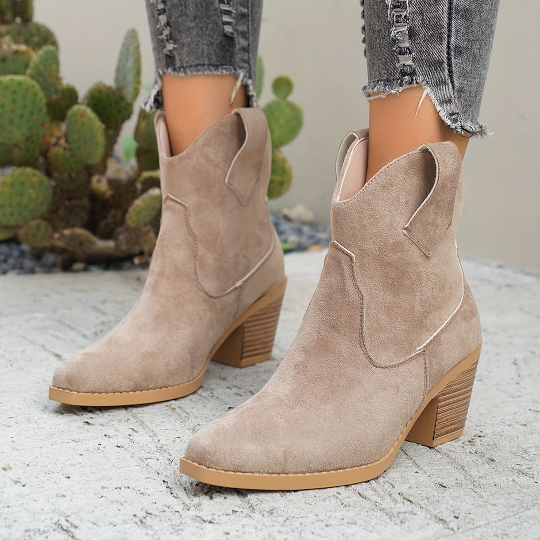 Larissa - Heel Pull-On Ankle Boots