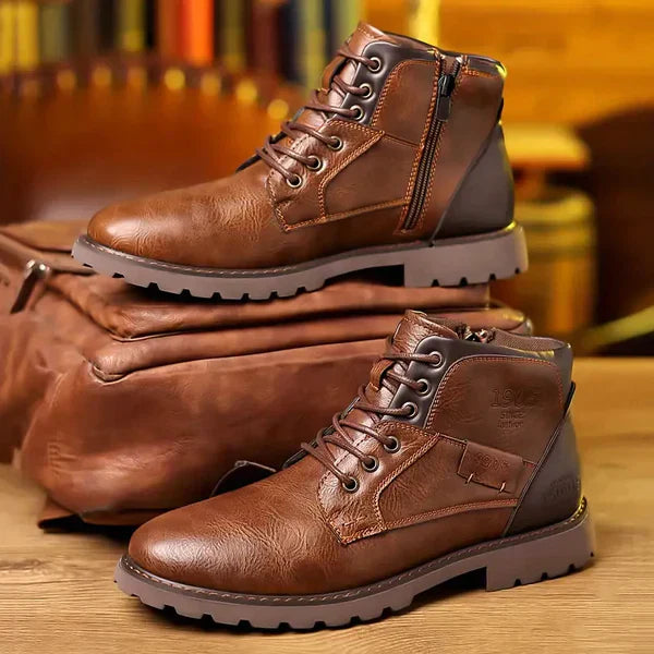 Hunter | Robust Leather Boots